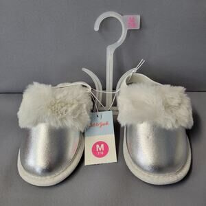 Cat & Jack Slippers Youth Girls M 7/8 Lila Scuff Puff Silver Fax Fur Soft New